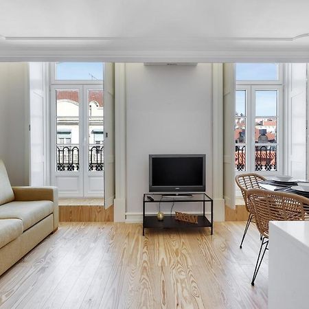 Lisbon Beautiful 2 Bedroom Apartment With Views In Rua Augusta Lisbon Exterior photo