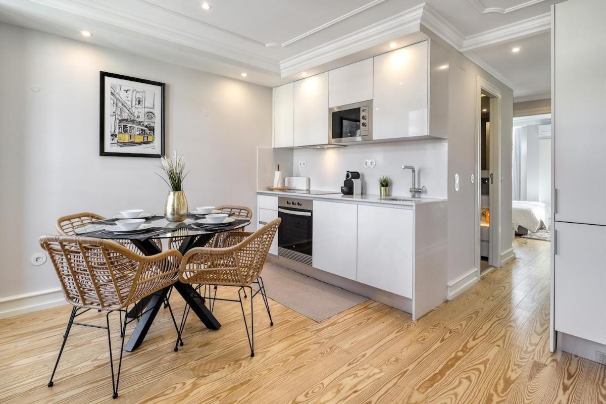 Lisbon Beautiful 2 Bedroom Apartment With Views In Rua Augusta Lisbon Exterior photo